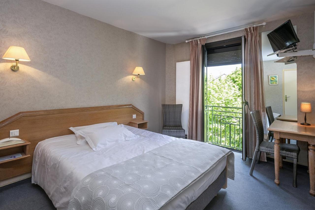 Logis Hotel Restaurant Le Mont Aigoual Meyrueis Zewnętrze zdjęcie